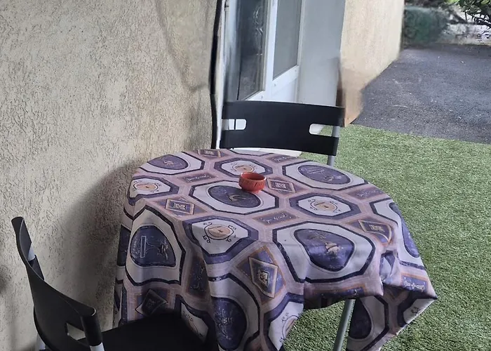 Studio2 Cosy Independant Calme Proche Lyon Apartment