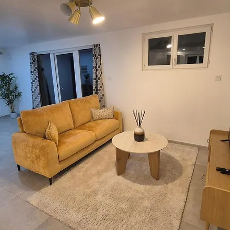Διαμέρισμα Studio2 Cosy Independant Calme Proche Lyon *